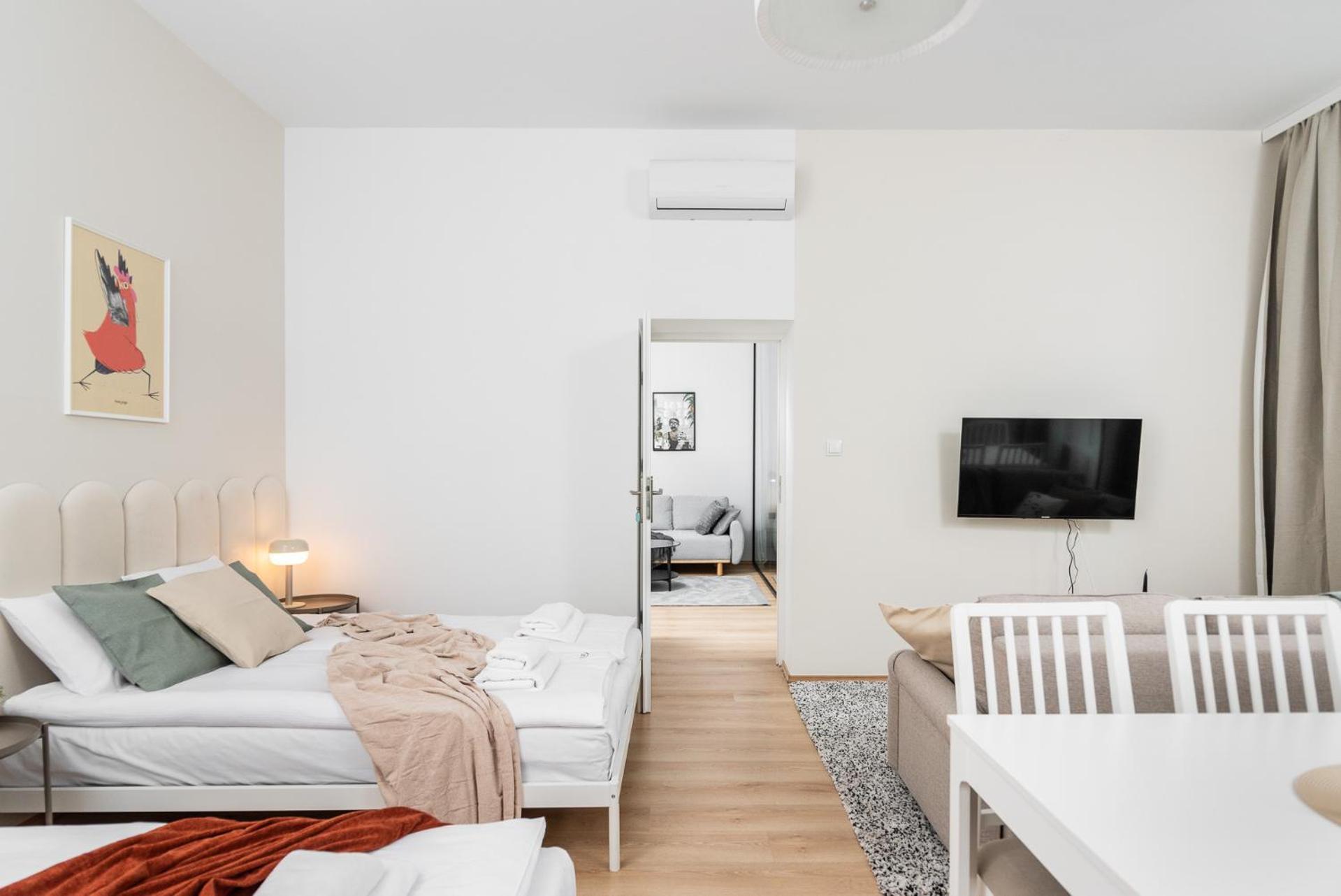 Modern Centrally Located Apartments - By Upstairs 크라쿠프 외부 사진